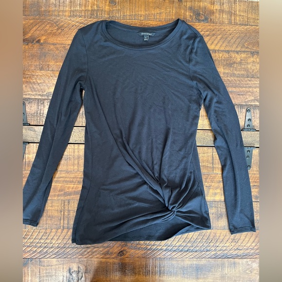 Banana Republic Tops - Banana Republic Black Long Sleeve Tee with Waist Detail